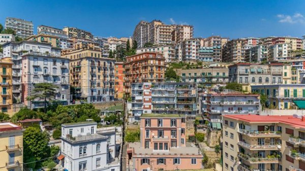 villa in vendita a Napoli in zona Vomero