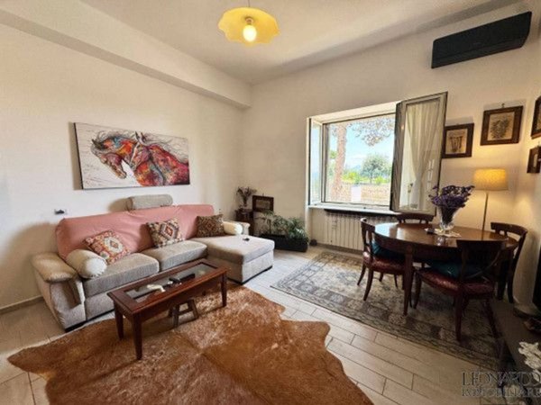 appartamento in vendita a Napoli in zona Posillipo
