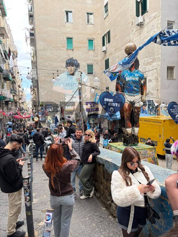 appartamento in vendita a Napoli in zona Montecalvario
