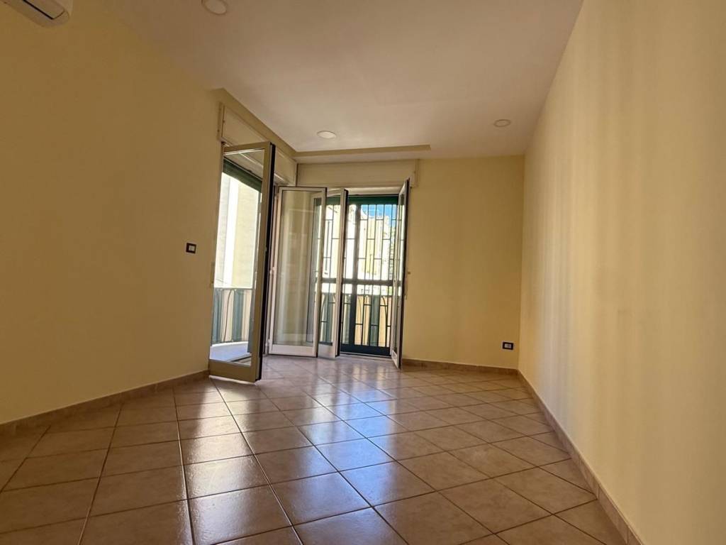 appartamento in vendita a Napoli in zona Bagnoli