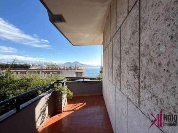 appartamento in vendita a Napoli in zona Posillipo