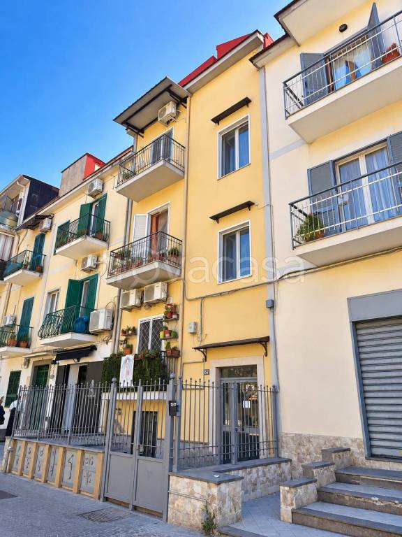 appartamento in vendita a Napoli in zona Pianura