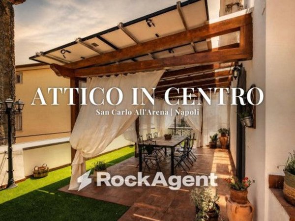 appartamento in vendita a Napoli in zona Stella