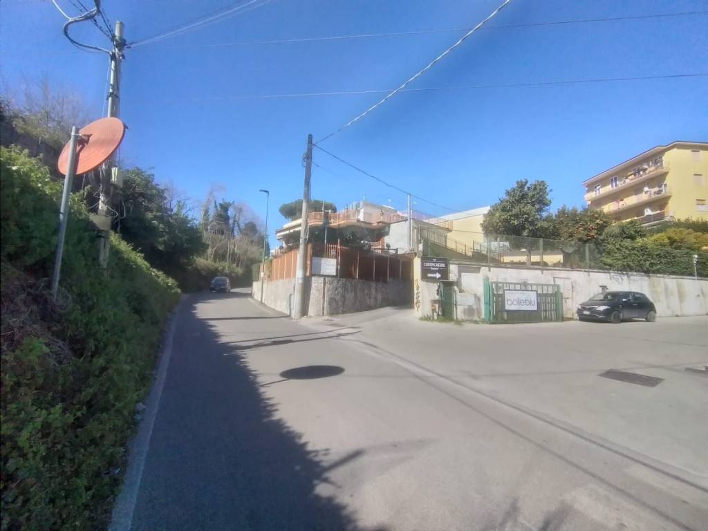 appartamento in vendita a Napoli in zona Camaldoli
