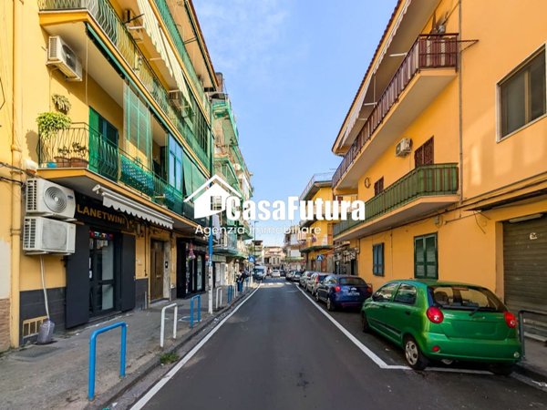 appartamento in vendita a Napoli in zona Piscinola