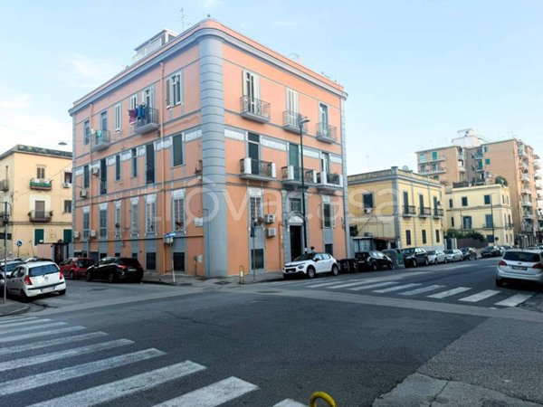 appartamento in vendita a Napoli in zona Bagnoli