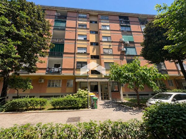 appartamento in vendita a Napoli in zona Ponticelli