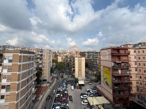 appartamento in vendita a Napoli in zona Arenella