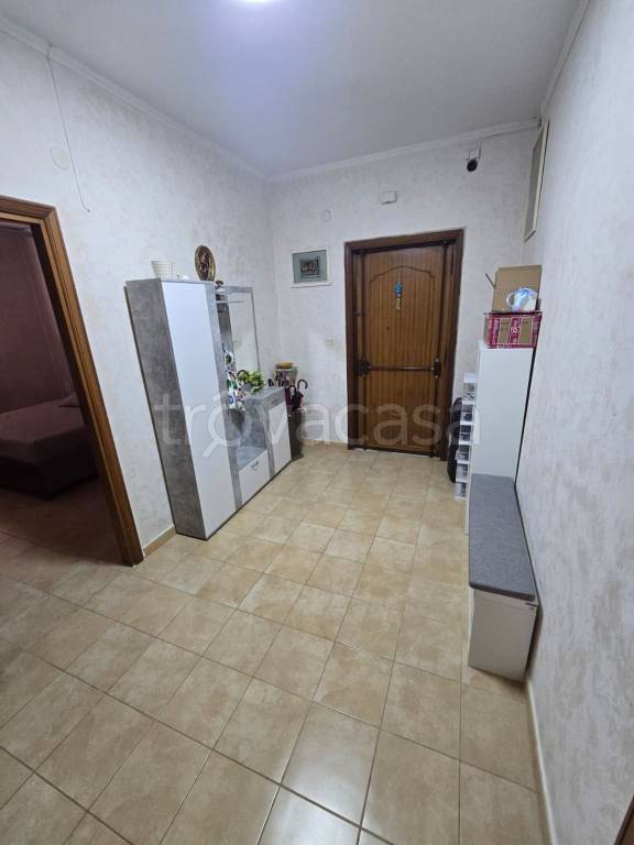 appartamento in vendita a Napoli in zona Barra
