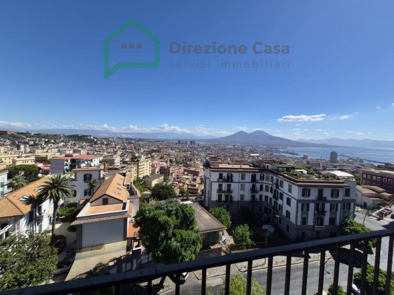 appartamento in vendita a Napoli in zona Vomero