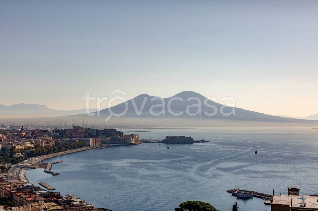 casa indipendente in vendita a Napoli in zona Posillipo