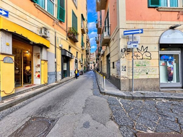 appartamento in vendita a Napoli in zona Vomero