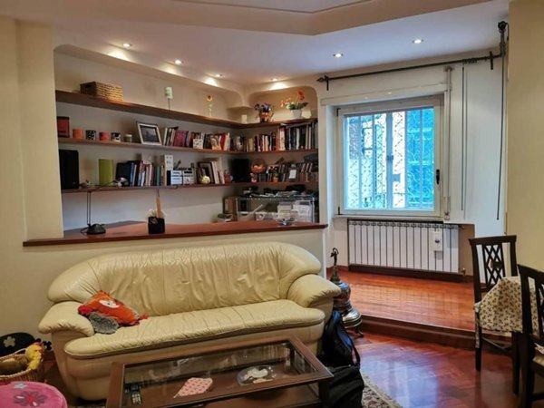 appartamento in vendita a Napoli in zona Vomero