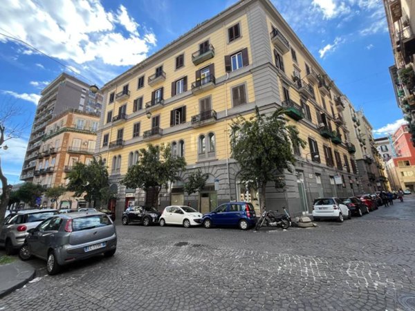 appartamento in vendita a Napoli