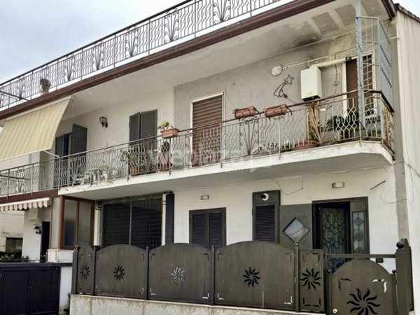 appartamento in vendita a Napoli in zona Ponticelli