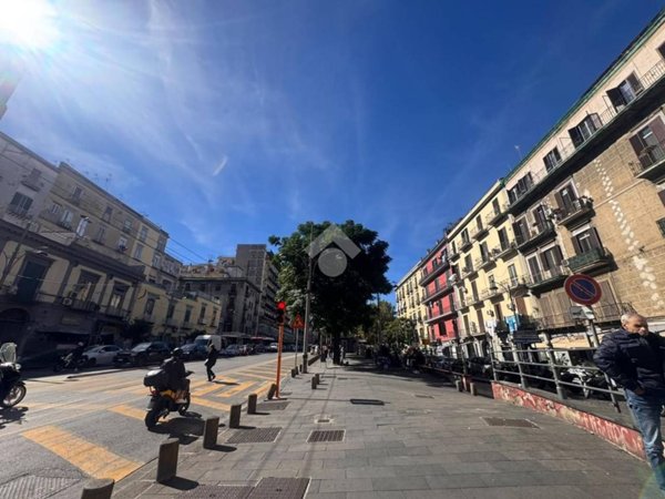 appartamento in vendita a Napoli in zona Stella