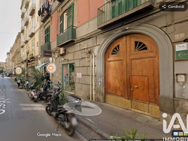 appartamento in vendita a Napoli in zona San Ferdinando