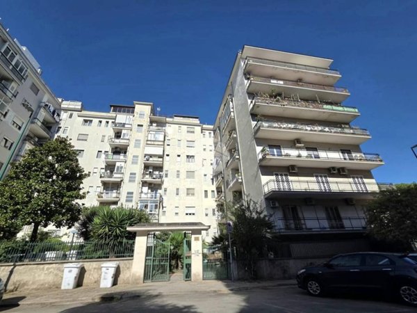 appartamento in vendita a Napoli in zona Capodimonte / Colli Aminei