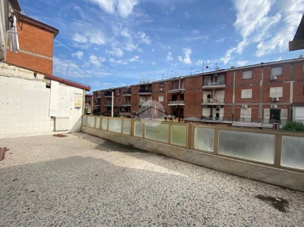 appartamento in vendita a Napoli in zona Secondigliano