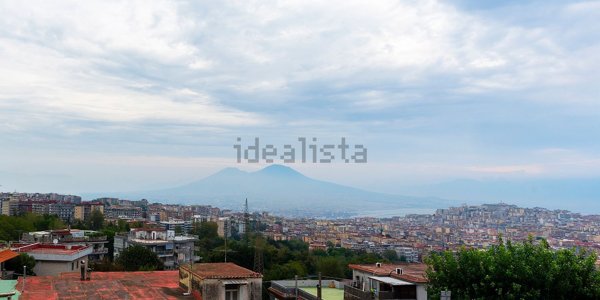 appartamento in vendita a Napoli in zona Camaldoli