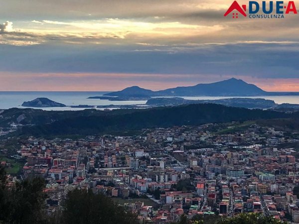 appartamento in vendita a Napoli in zona Camaldoli