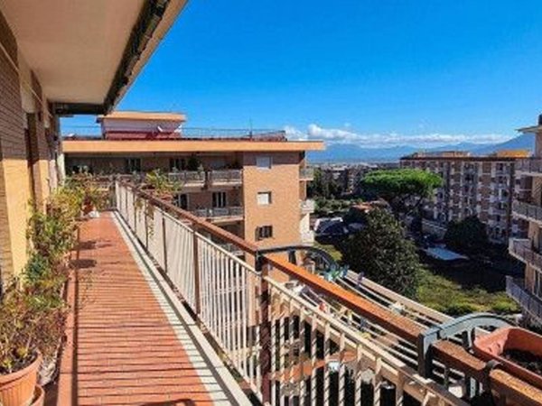 appartamento in vendita a Napoli in zona Capodimonte / Colli Aminei