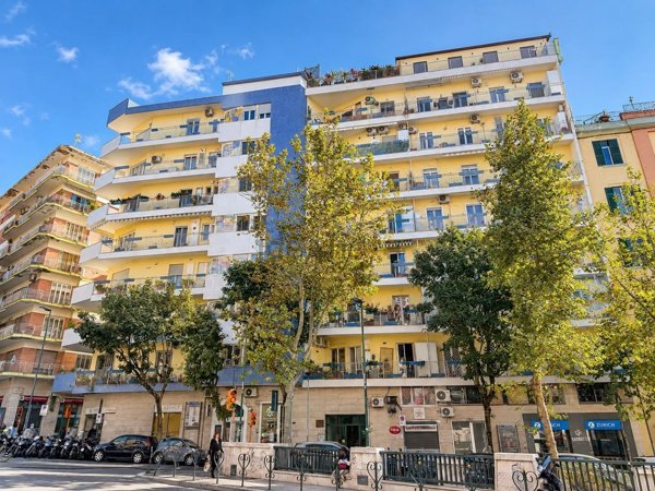 appartamento in vendita a Napoli in zona Vomero