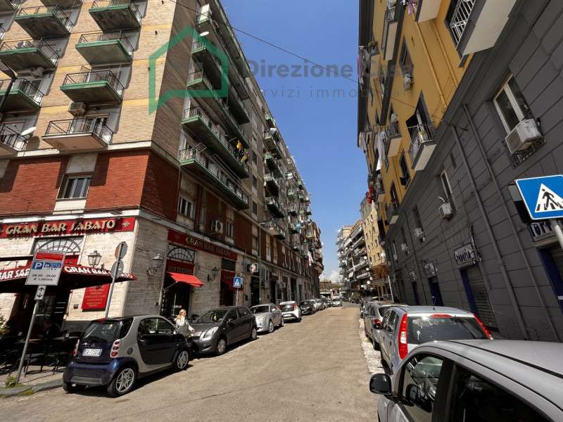 appartamento in vendita a Napoli in zona Vicaria