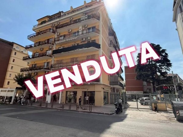 appartamento in vendita a Napoli in zona Soccavo