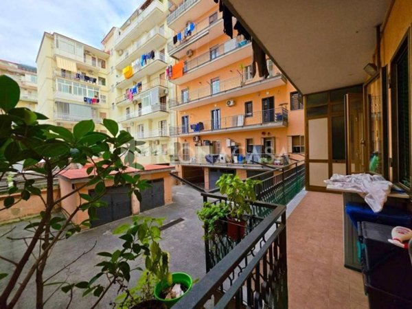 appartamento in vendita a Napoli in zona Pianura