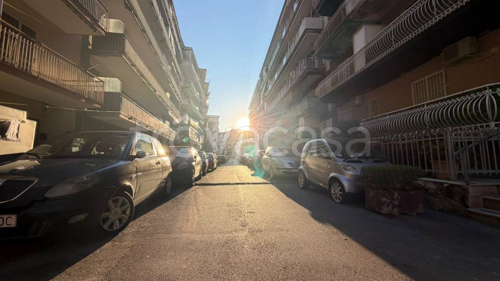 appartamento in vendita a Napoli in zona Pianura