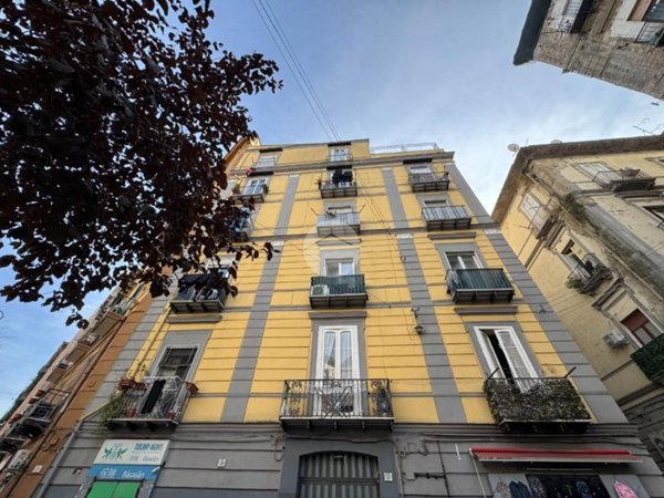 appartamento in vendita a Napoli in zona Pendino / San Giuseppe