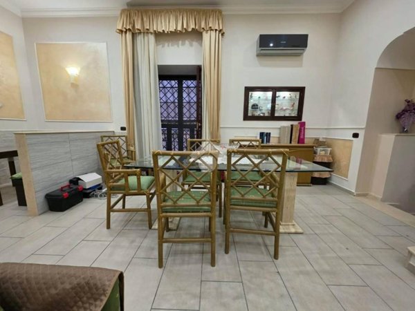 appartamento in vendita a Napoli in zona Stella