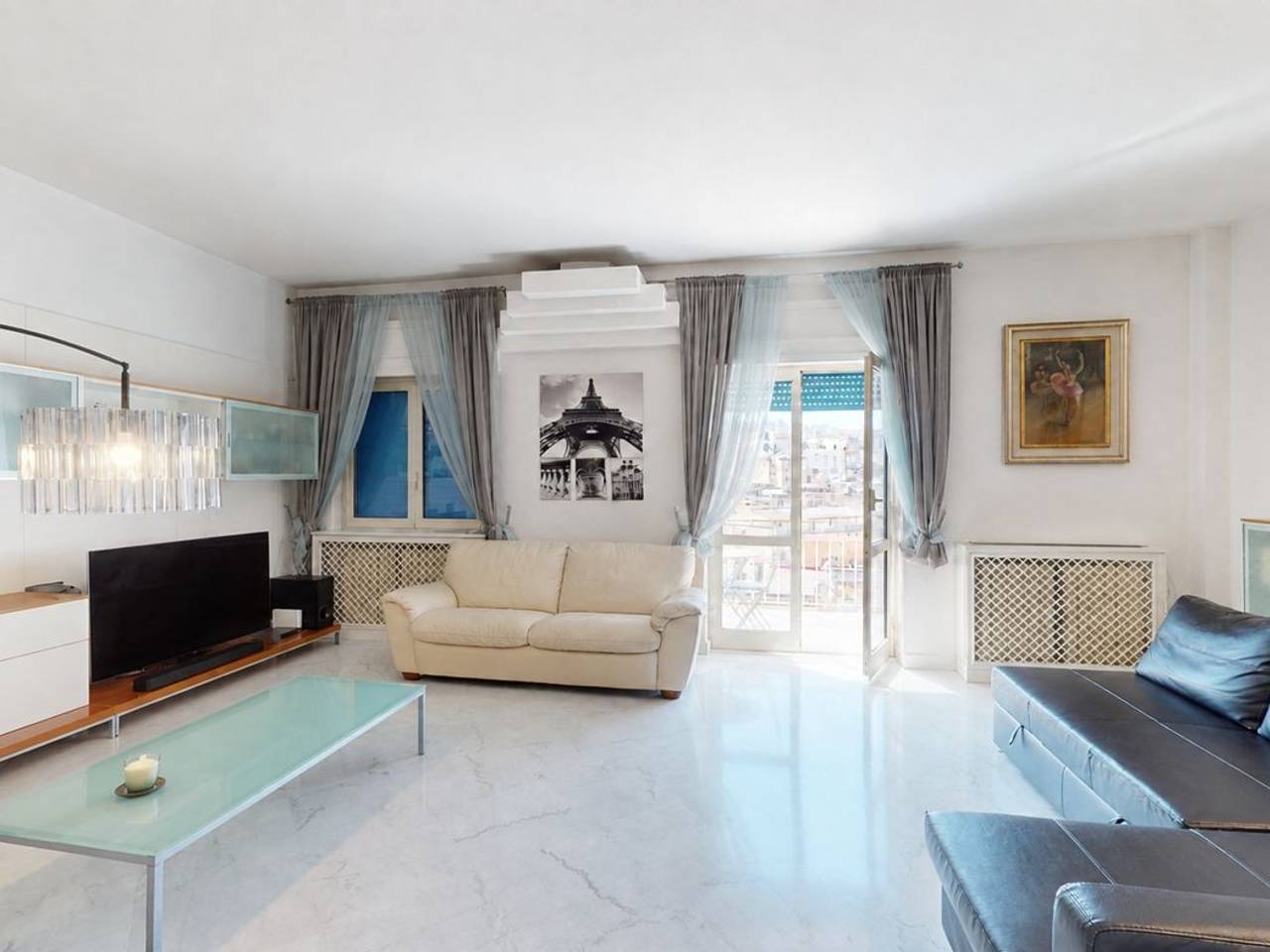appartamento in vendita a Napoli in zona Stella