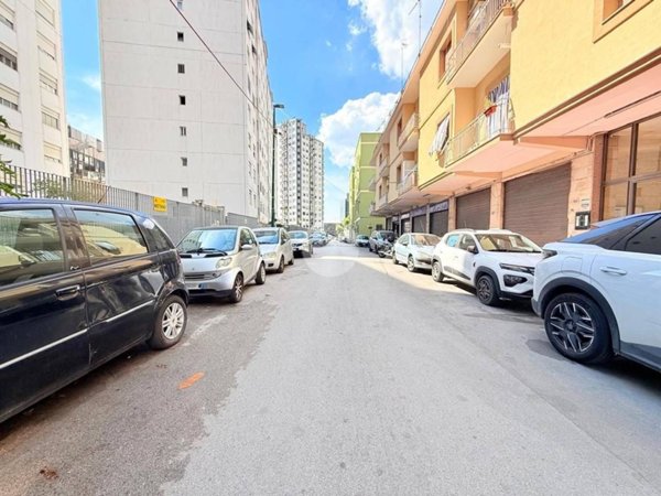 appartamento in vendita a Napoli in zona Poggioreale