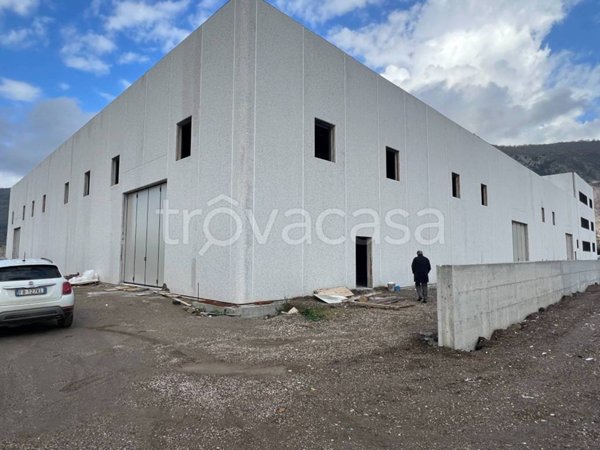 locale commerciale in affitto a Nola in zona Boscofangone