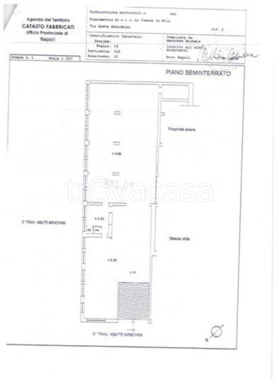 locale commerciale in vendita a Nola
