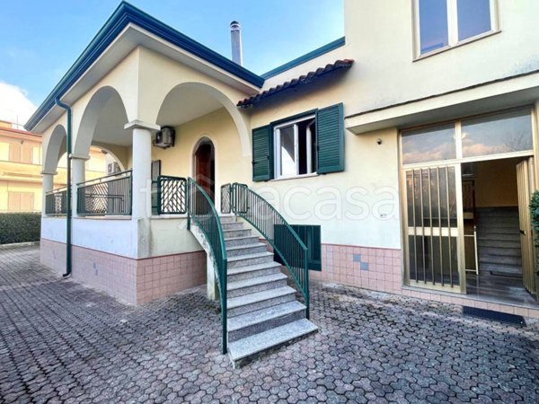 casa indipendente in vendita a Nola