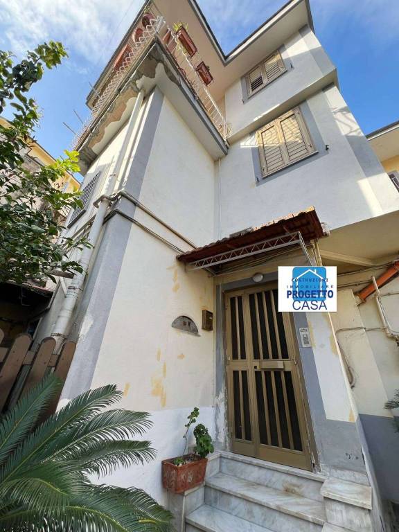 casa indipendente in vendita a Nola