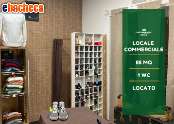 locale commerciale in vendita a Nola