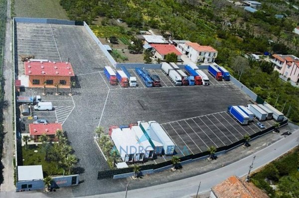 capannone in vendita a Nola