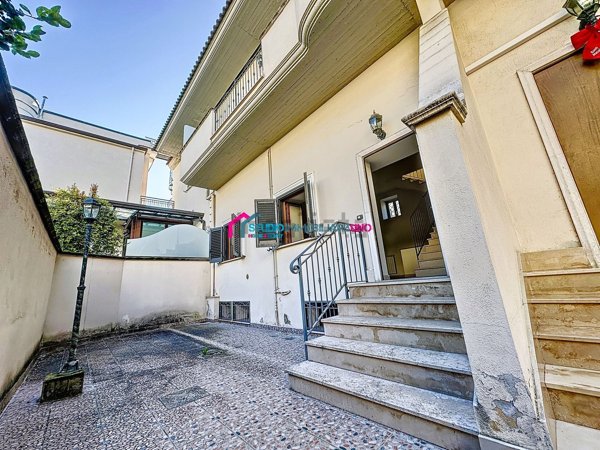 casa indipendente in vendita a Nola
