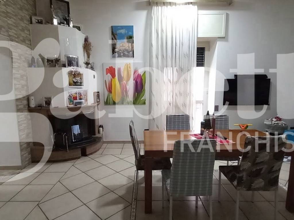 casa indipendente in vendita a Nola