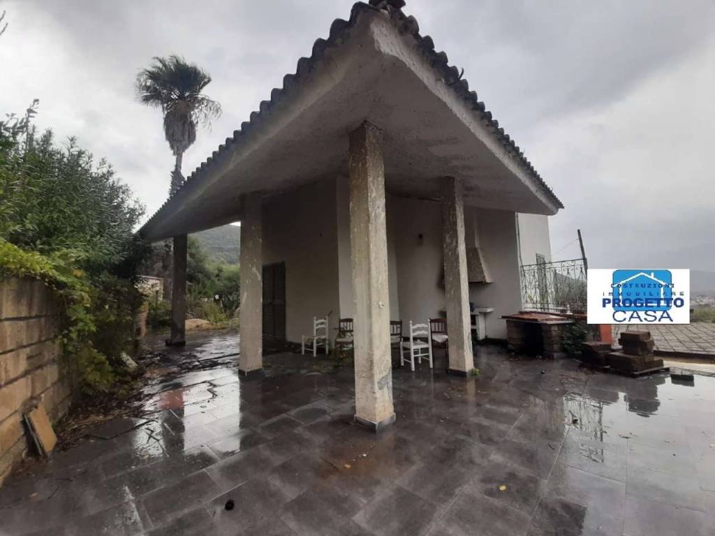 casa indipendente in vendita a Nola in zona Castelcicala