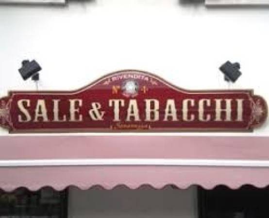 negozio in vendita a Nola