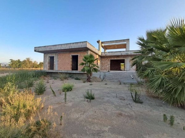 casa indipendente in vendita a Nola