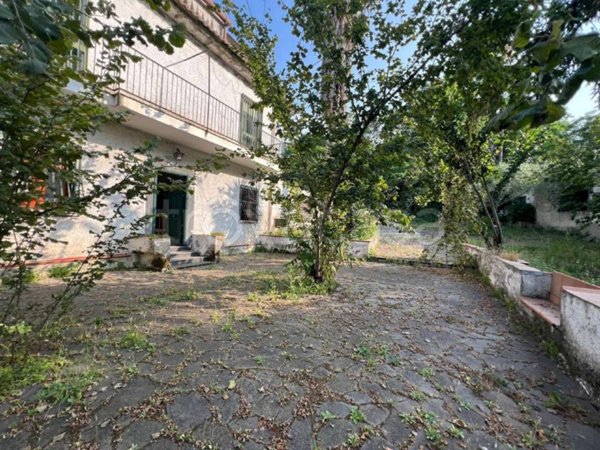 casa indipendente in vendita a Nola