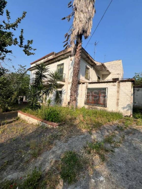 casa indipendente in vendita a Nola