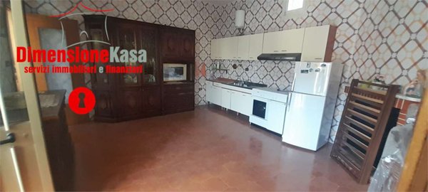 casa semindipendente in vendita a Nola in zona Polvica