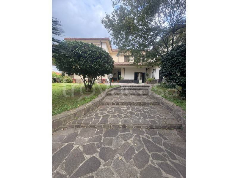 casa indipendente in vendita a Nola